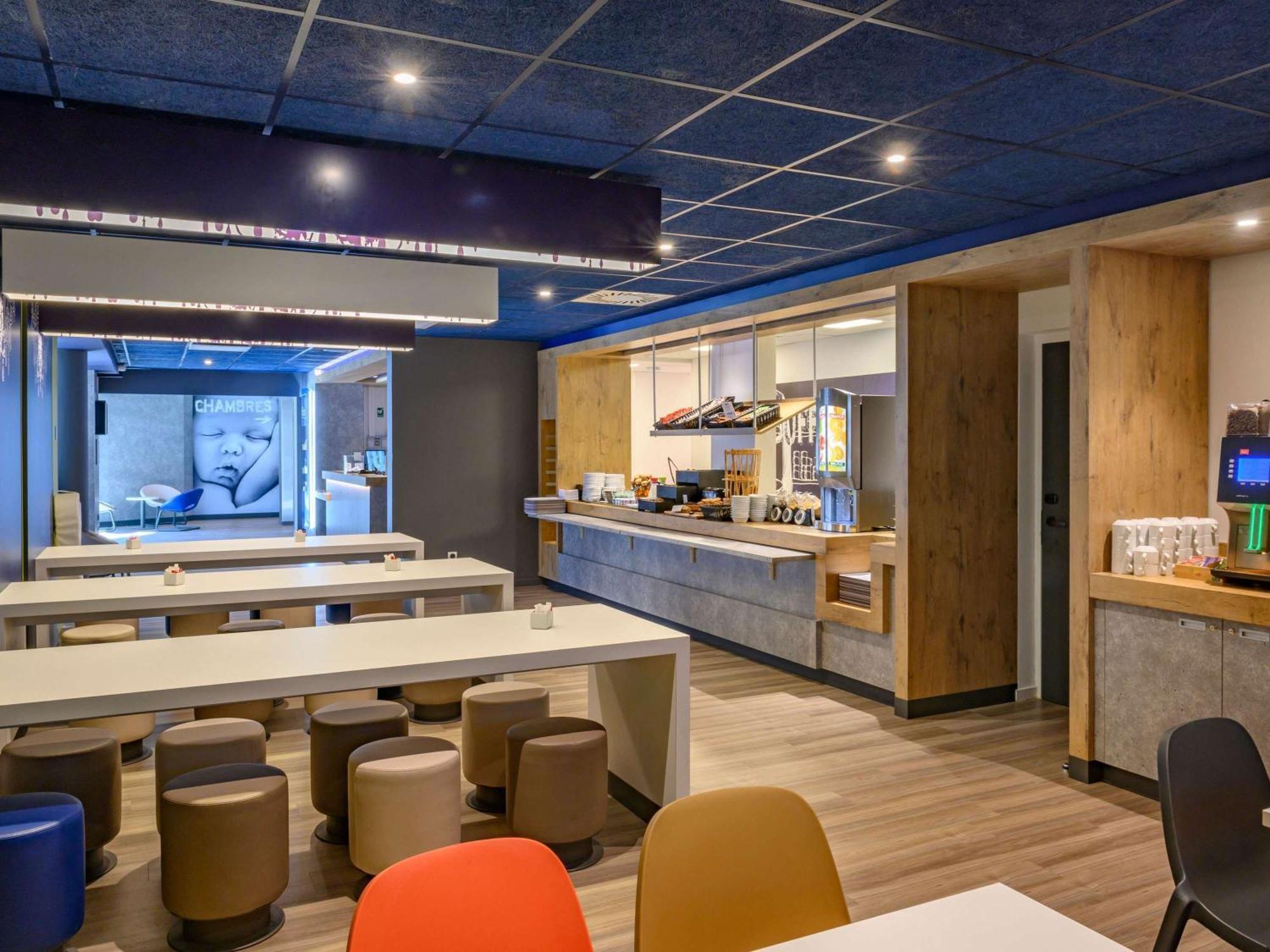 Ibis Budget Saint-Etienne Centre Gare Chateaucreux Exterior photo